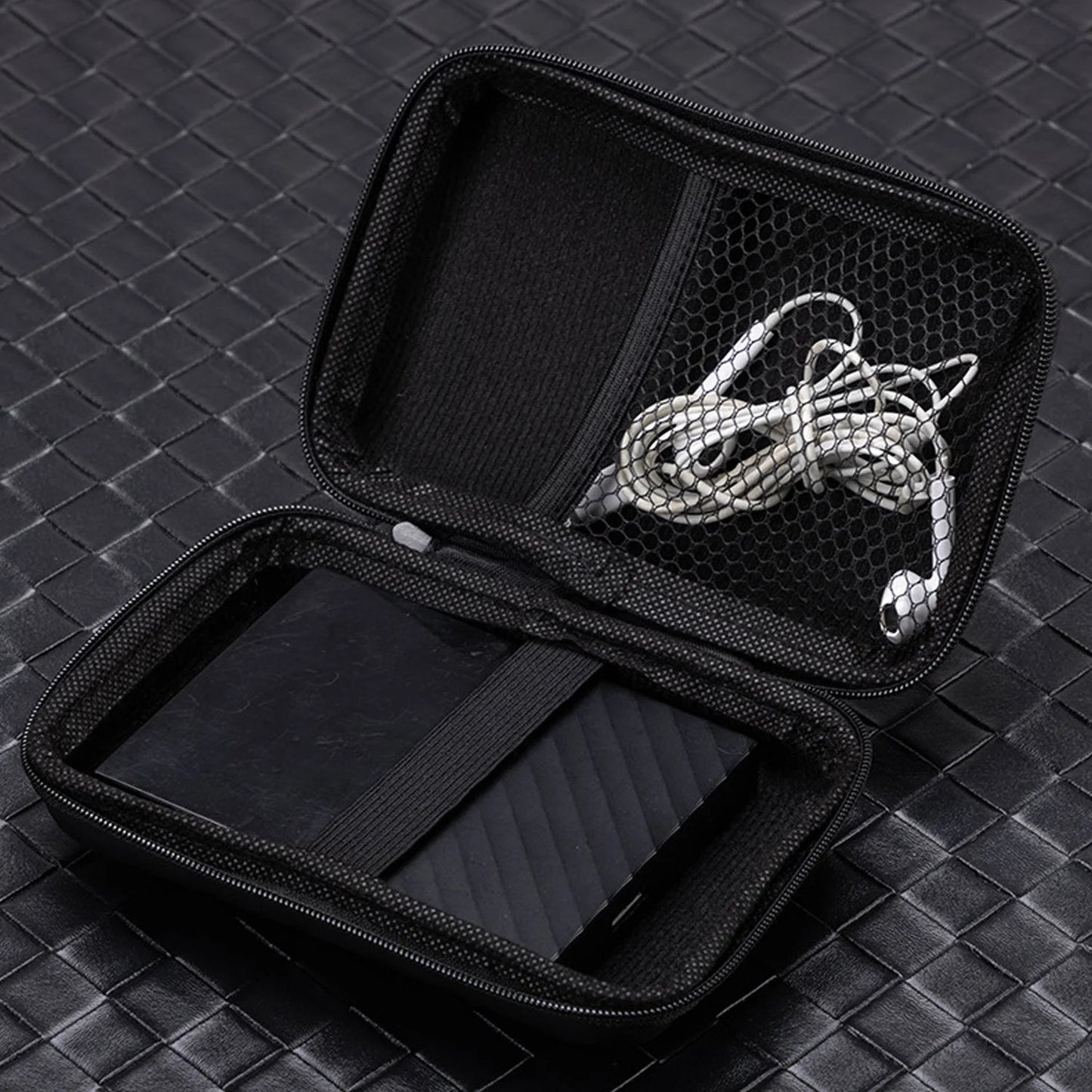 RetroPro™ Travel & Protection Set – Case + 3 Screen Guards - Supreme Trendz